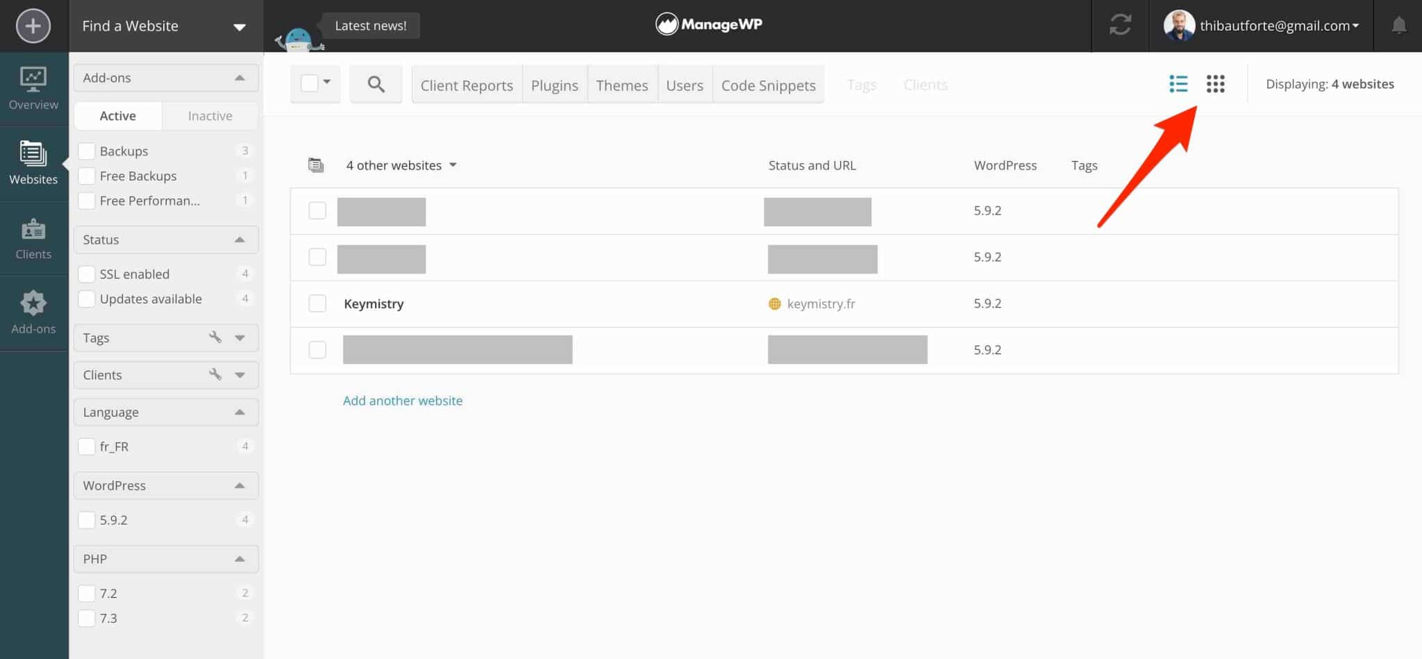 ManageWP offers 2 different views in the dashboard: List or thumbnail.