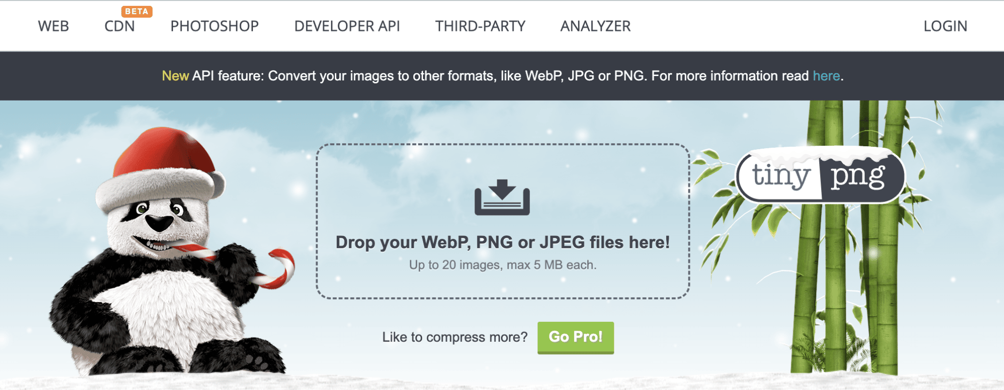 TinyPNG allows you to compress the images of your WordPress site and improve its loading speed.